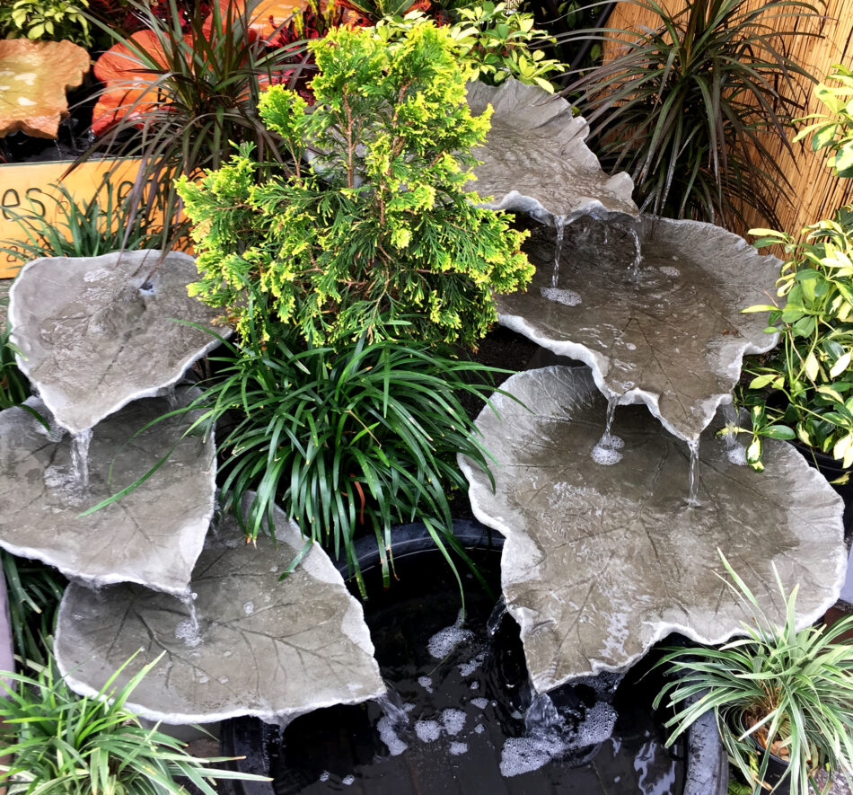 Curtis Jenney, Leaves By Jenney